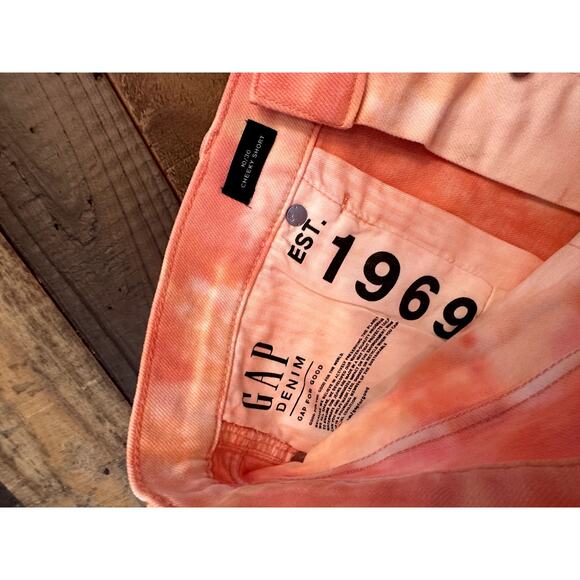 Gap Tie Dye Denim Cutoff Shorts - Size 10 Stretch Mid Rise Raw Hem - Picture 2 of 2